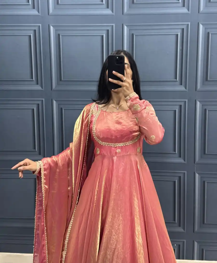 1RICH LOOK FENDY SILK EMBROIDERY BEADS WORK GOWN WITH DUPATTA FESTIVE WEAR WHOLESALE PRICE ETHNIC GARMENT (3)