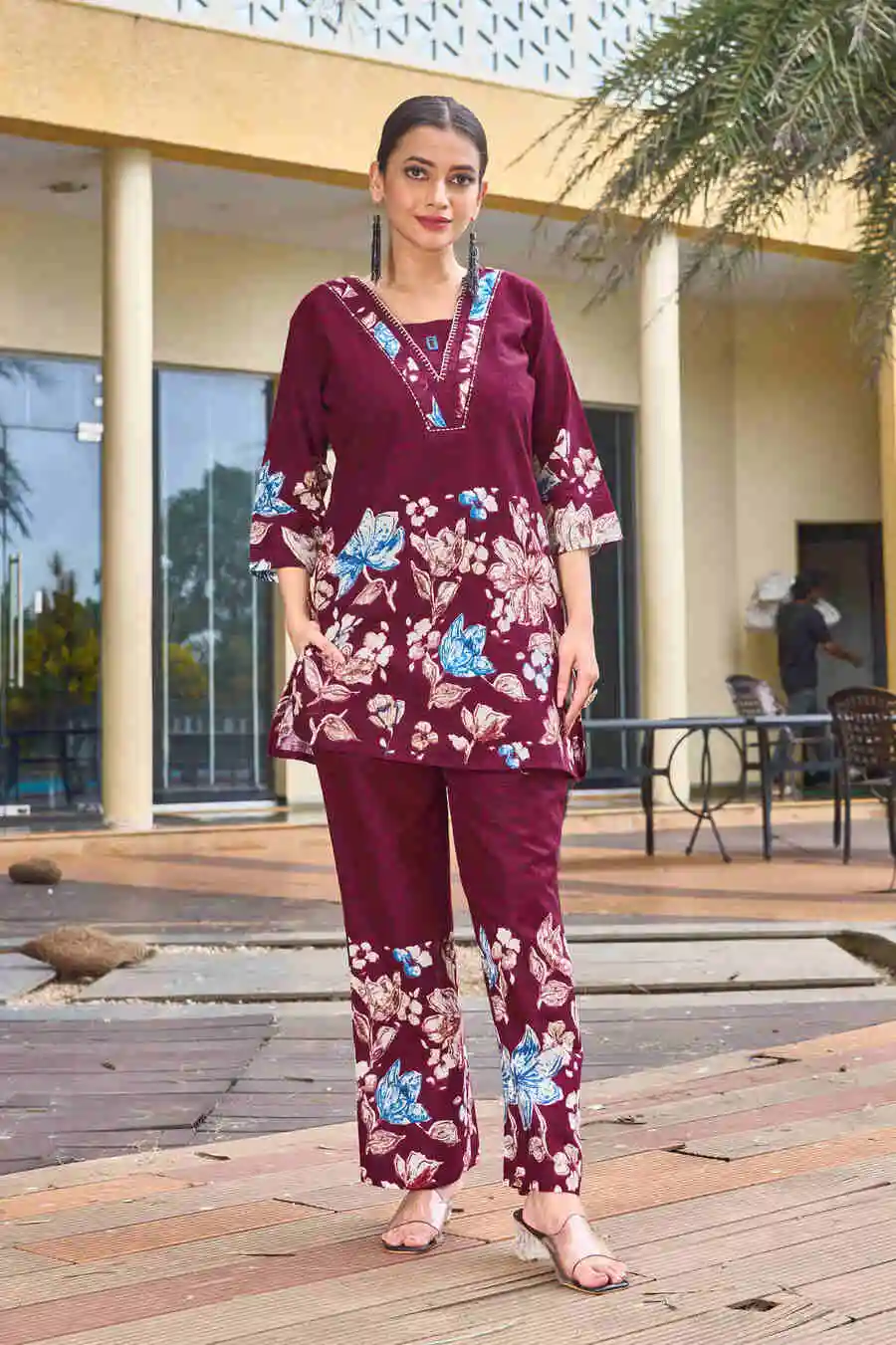 2RICH LOOK COTTON PRINTS WITH HAND WORK CO-ORD SET OFFICE WEAR WHOLESALE PRICE ETHNIC GARMENT (20)