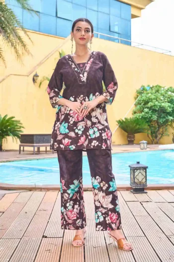 RICH LOOK COTTON PRINTS WITH HAND WORK CO-ORD SET BROWN