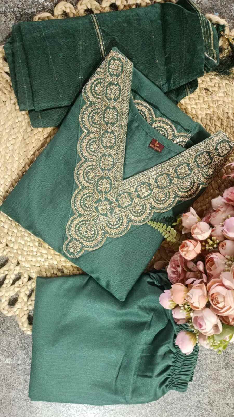 6DESIGNER SLUB COTTON EMBROIDERY WORK TOP BOTTOM WITH DUPATTA FESTIVE WEAR WHOLESALE PRICE ETHNIC GARMENT (19)