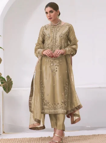 ATTRACTIVE JIMMY CHOO EMBROIDERY AND SEQUENCE WORK TOP BOTTOM WITH DUPATTA CREAM