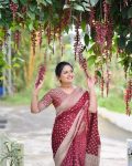 ATTRACTIVE LICHI SILK JACQUARD WORK SAREE WITH UNSTITCHED BLOUSE FESTIVE WEAR WHOLESALE PRICE ETHNIC GARMENT (7)