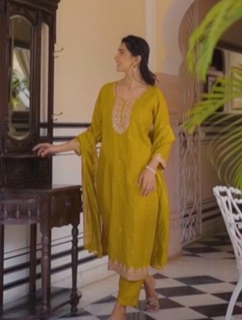 DESIGNER CHINON EMBROIDERY THREAD SEQUENCE WORK TOP BOTTOM WITH DUPATTA YELLOW