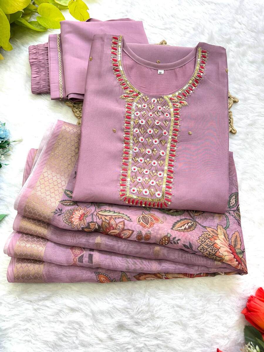 DESIGNER GADWAL SOFT SILK HANDWORK AND SEQUENCE THREAD WORK TOP BOTTOM WITH DUPATTA FESTIVE WEAR WHOLESALE PRICE ETHNIC GARMENT (17)