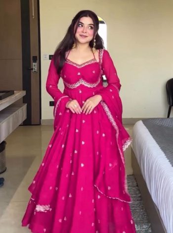 DESIGNER GEORGETTE THREAD WITH SEQUENCE WORK GOWN BOTTOM WITH DUPATTA  PINK