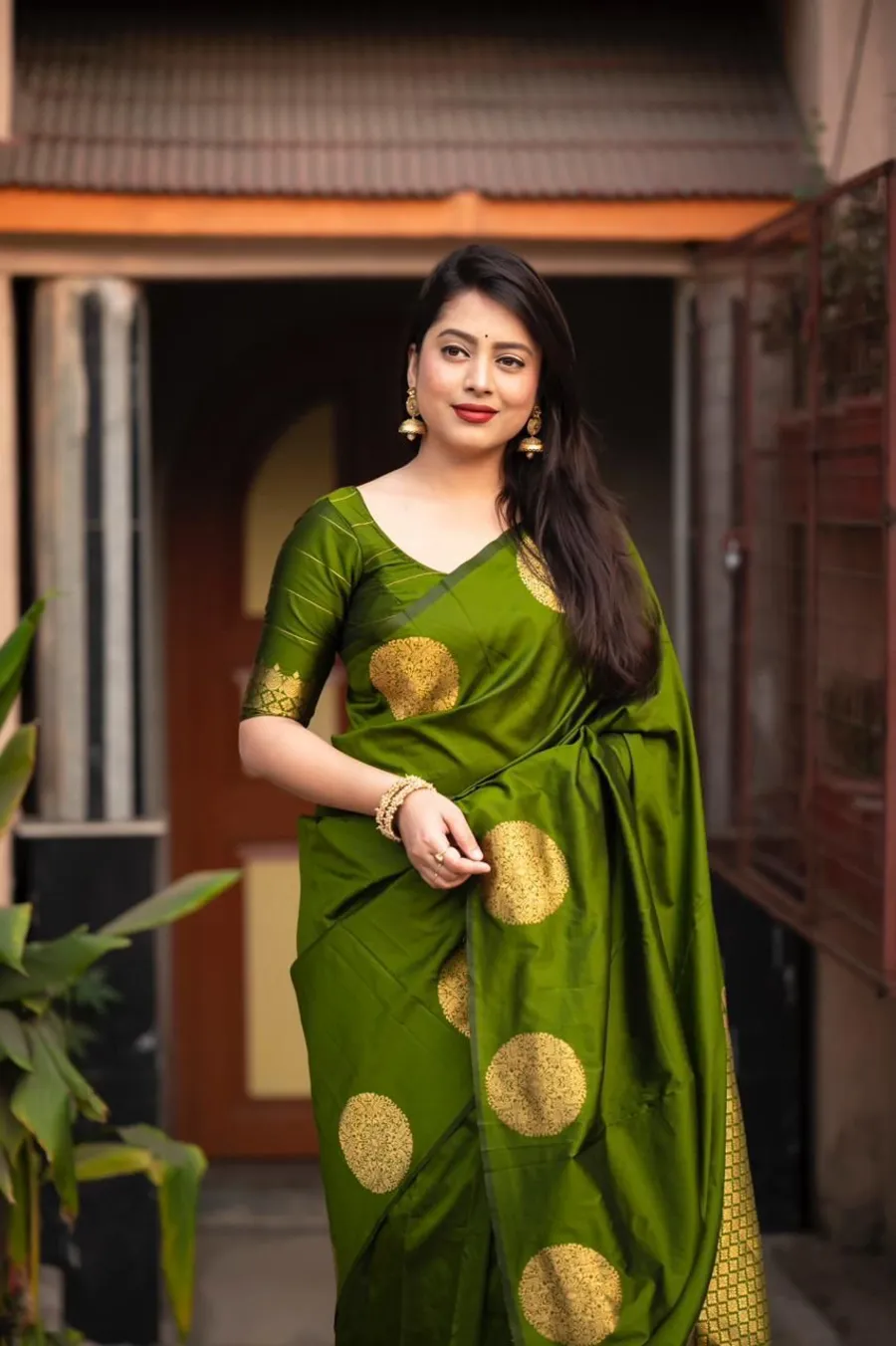 DESIGNER LICHI SILK JACQUARD WORK SAREE WITH UNSTITCHED BLOUSE FESTIVE WEAR WHOLESALE PRICE ETHNIC GARMENT (9)