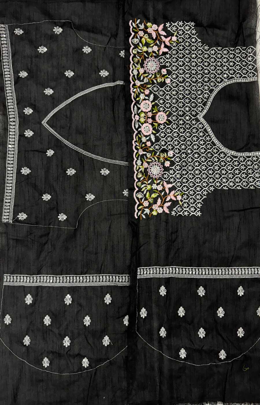 DESIGNER RANGOLI SILK SEQUENCE AND THREAD EMBROIDERY WORK SAREE WITH UNSTITCHED BLOUSE WEDDING WEAR WHOLESALE PRICE ETHNIC GARMENT (1)