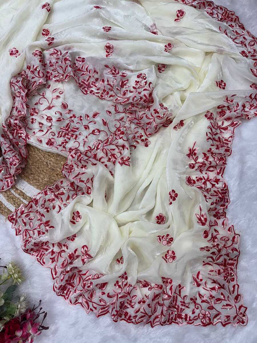 DESIGNER SPACE SILK THREAD AND SEQUENCE EMBROIDERY WORK SAREE WITH UNSTITCHED BLOUSE WEDDING WEAR WHOLESALE PRICE ETHNIC GARMENT (4)