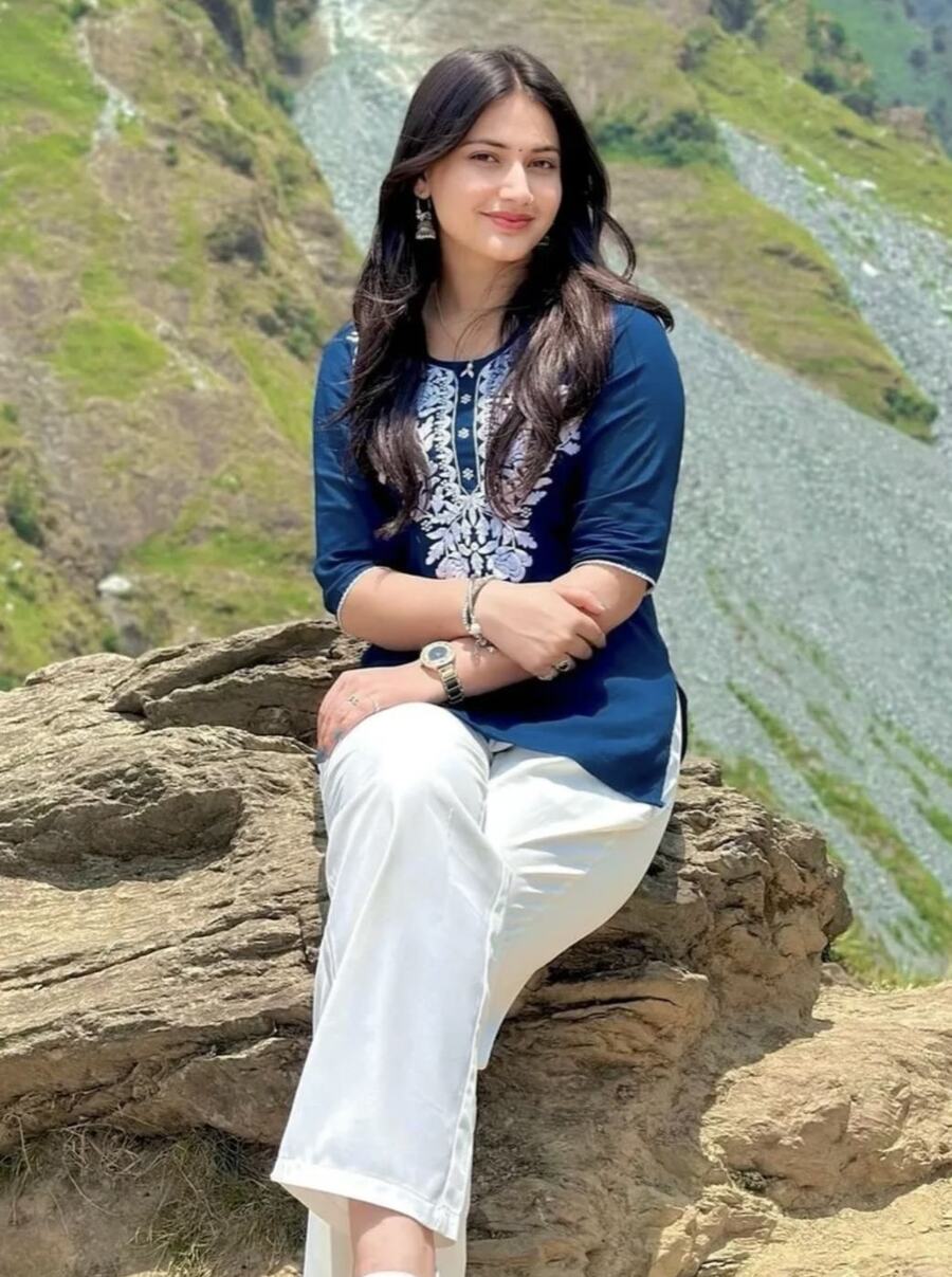 FANCY RAYON COTTON EMBROIDERY WORK SHORT KURTI OFFICE WEAR WHOLESALE PRICE ETHNIC GARMENT (21)