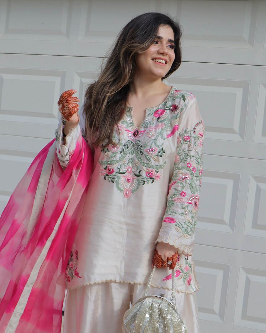 GORGEOUS CREPE SILK EMBROIDERY SEQUENCE WORK TOP PATIYALA WITH DUPATTA FESTIVE WEAR WHOLESALE PRICE ETHNIC GARMENT (11)