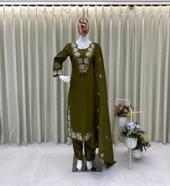 LATEST RAYON SLUB COTTON EMBROIDERY WITH KODI LATKAN LACE WORK TOP BOTTOM WITH DUPATTA MEHNDI