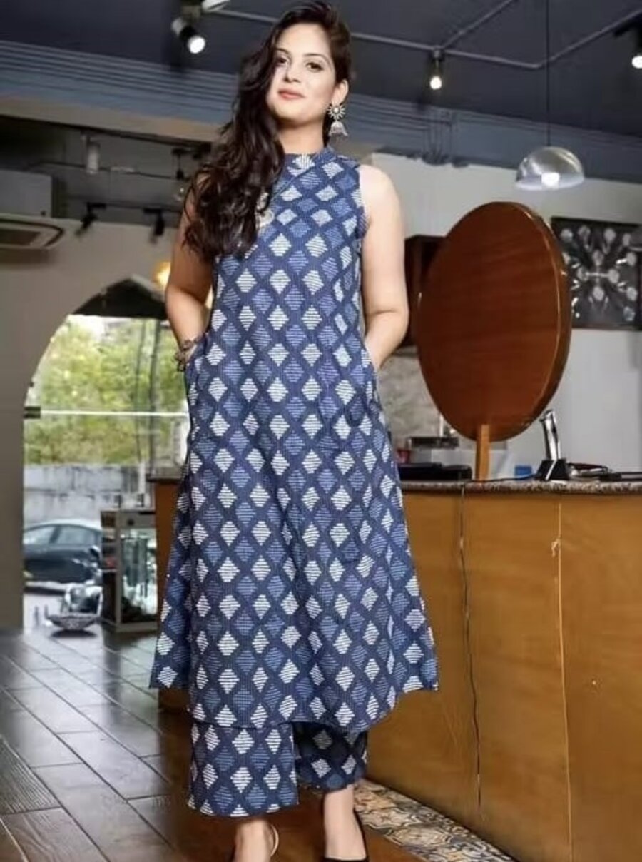 RICH LOOK COTTON BLEND PRINTED WORK TOP BOTTOM SET OFFICE WEAR WHOLESALE PRICE ETHNIC GARMENT (3)