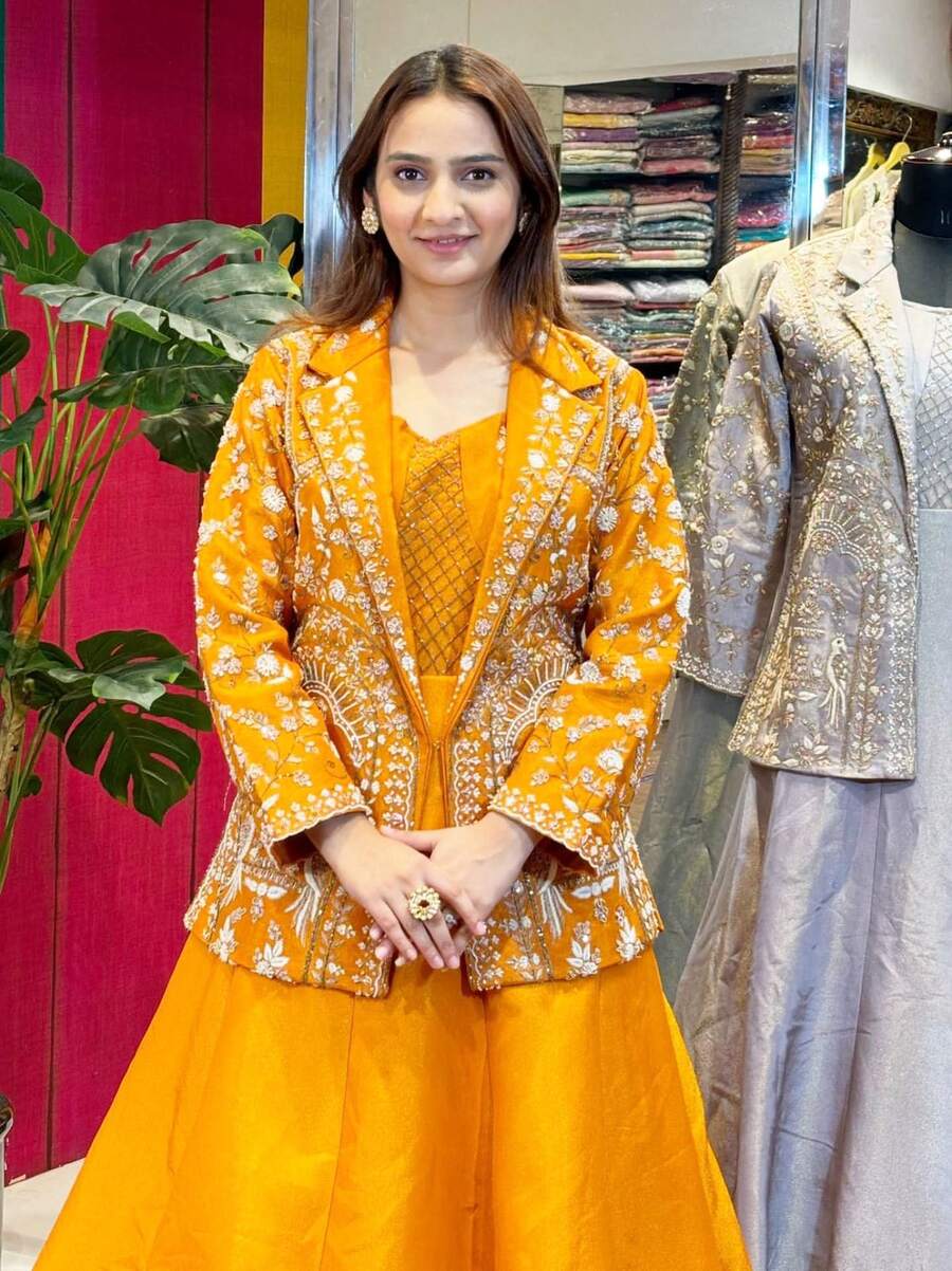 RICH LOOK CREPE EMBROIDERY WORK GOWN WITH JACKET PARTY WEAR WHOLESALE PRICE ETHNIC GARMENT (3)