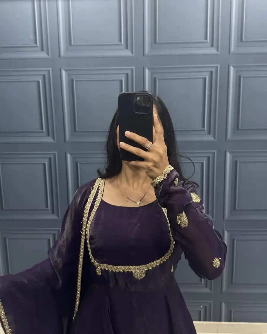 RICH LOOK FENDY SILK EMBROIDERY BEADS WORK GOWN WITH DUPATTA FESTIVE WEAR WHOLESALE PRICE ETHNIC GARMENT (9)