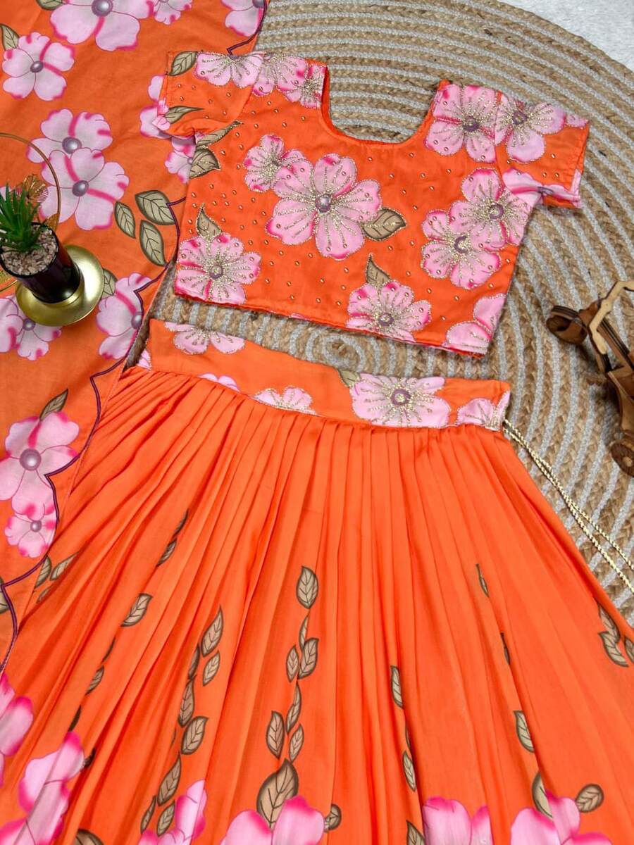 RICH LOOK MUSLIN COTTON SILK POSITION WORK & HAND WORK LEHENGA CHOLI WITH DUPATTA FESTIVE WEAR WHOLESALE PRICE ETHNIC GARMENT (6)