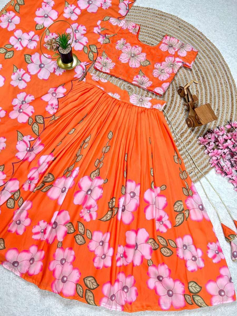 RICH LOOK MUSLIN COTTON SILK POSITION WORK & HAND WORK LEHENGA CHOLI WITH DUPATTA FESTIVE WEAR WHOLESALE PRICE ETHNIC GARMENT (7)