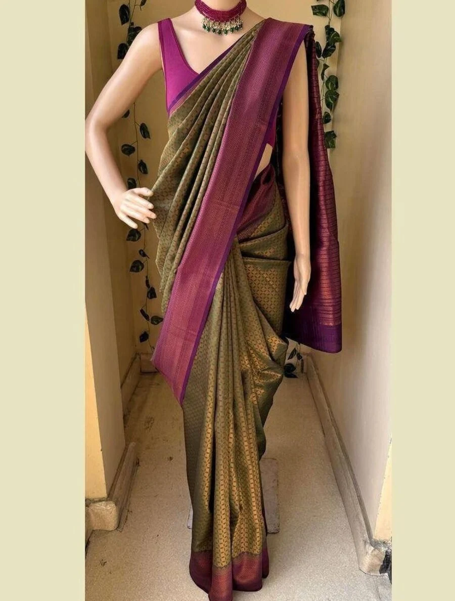 TRENDING LICHI SILK BANARASI WEAVING WORK SAREE WITH UNSTITCHED BLOUSE FESTIVE WEAR WHOLESALE PRICE ETHNIC GARMENT (1)