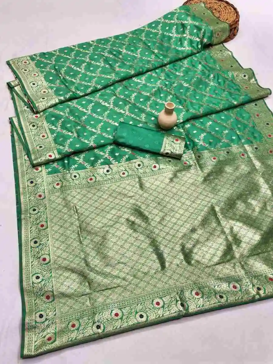 4FANCY BANARASI SILK FLOWERS AND MINA WITH WEAVING ZARI RICH PALLU AND BORDER WORK SAREE WITH UNSTITCHED BLOUSE FESTIVE WEAR WHOLESALE PRICE ETHNIC GARMENT (9).jpg.webp
