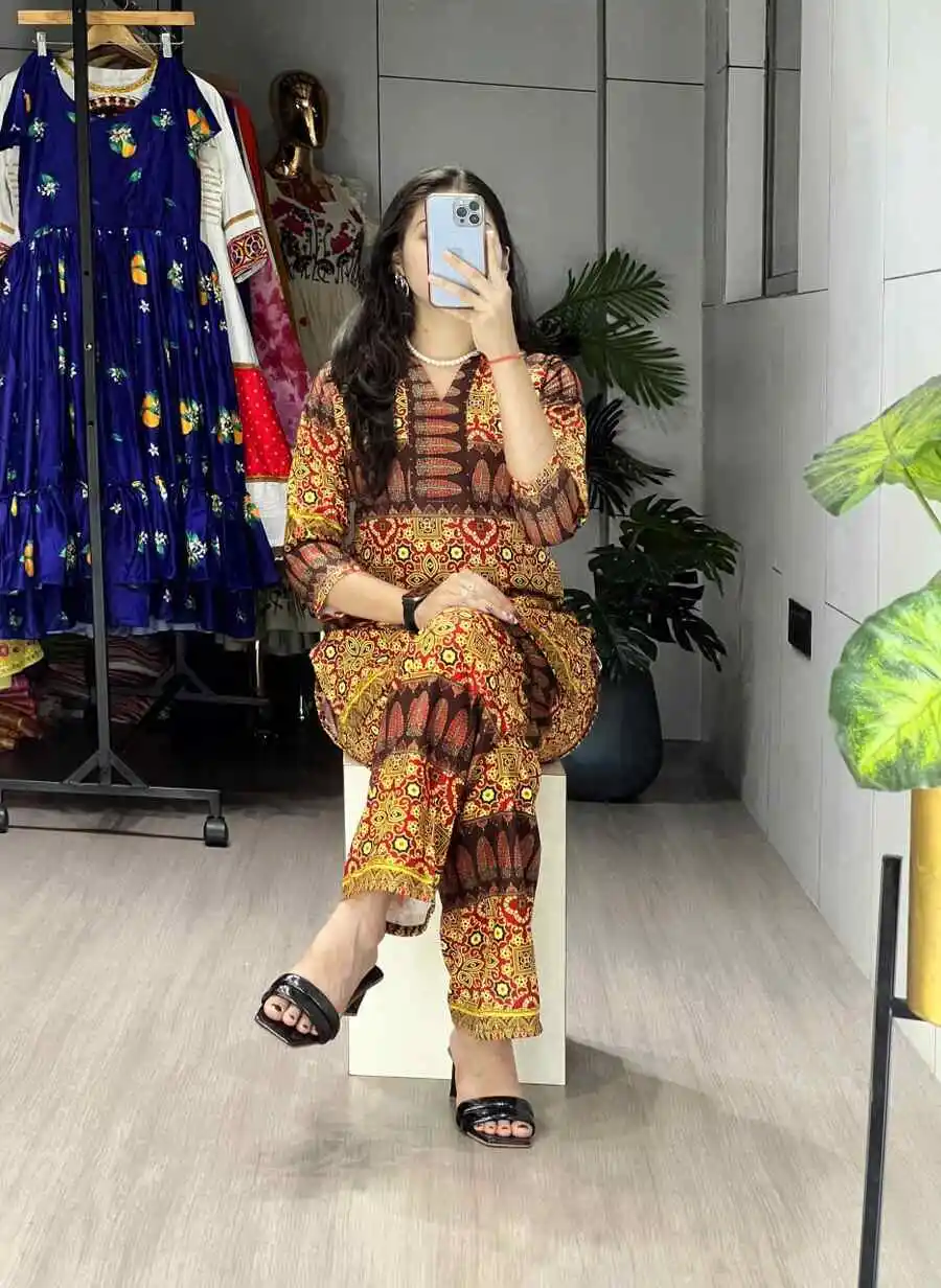 4NEW ARRIVAL RAYON PRINTED CO-ORD SET DAILY WEAR WHOLESALE PRICE ETHNIC GARMENT (15)