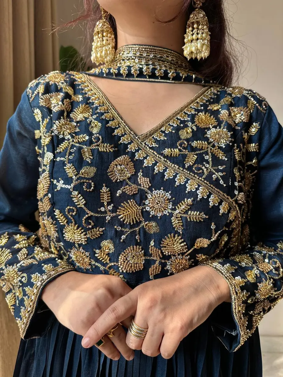 MODERN VICHITRA BEADS AND SEQUENCE EMBROIDERY WORK GOWN WITH DUPATTA FESTIVE WEAR WHOLESALE PRICE ETHNIC GARMENT (6)