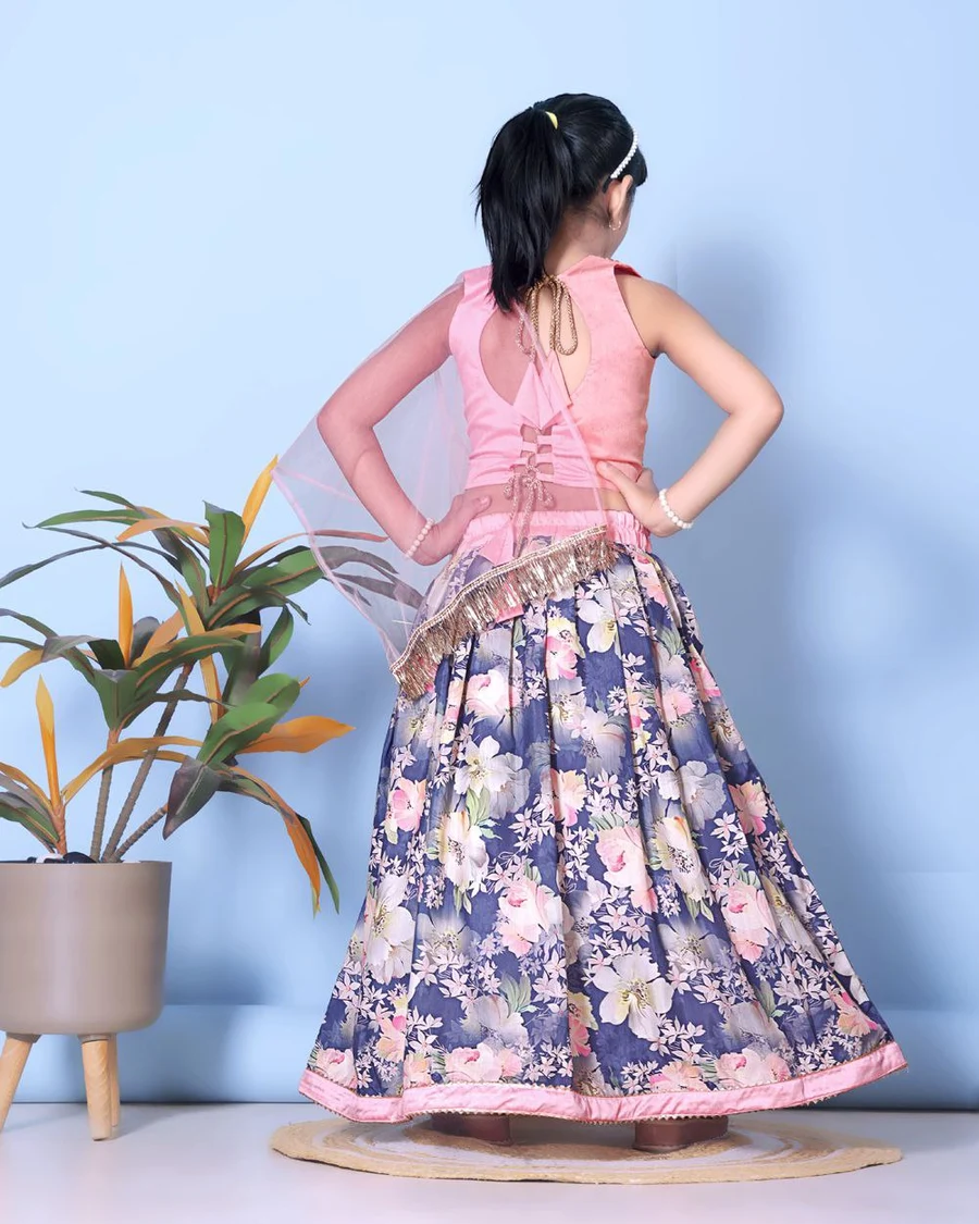 1FANCY BANGLORI DIGITAL FLOWER PRINT WITH LACE BORDER WORK KID'S LEHENGA CHOLI WITH DUPATTA FESTIVE WEAR WHOLESALE PRICE ETHNIC GARMENT (1)