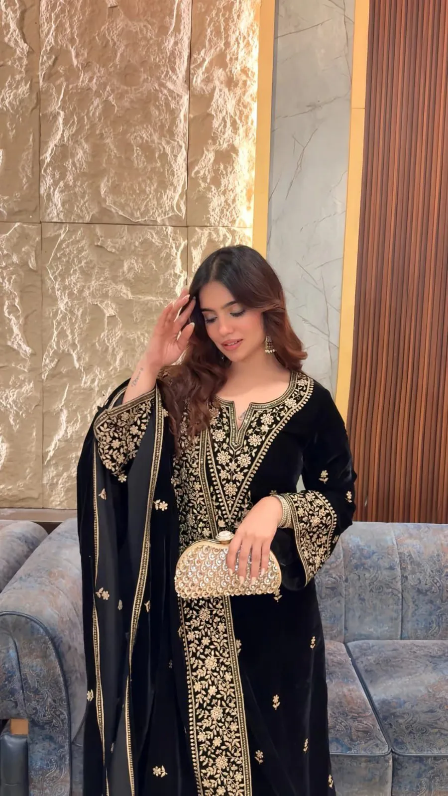 1FANCY VELVET SEQUENCE & ZARI EMBROIDERY WORK TOP PALAZZO WITH DUPATTA FESTIVE WEAR WHOLESALE PRICE ETHNIC GARMENT (35)