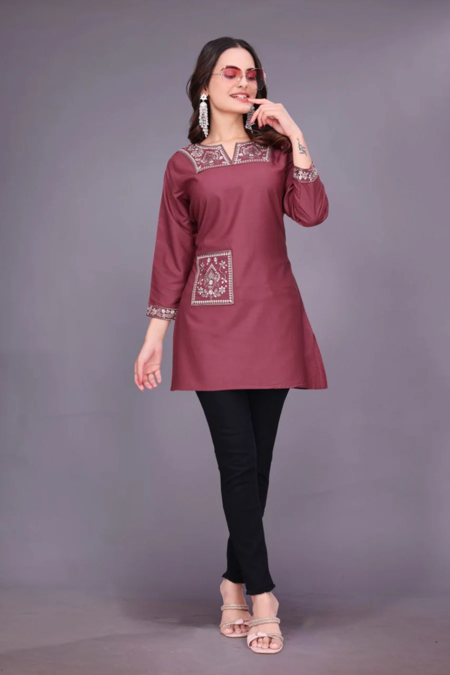 2FANCY RAYON EMBROIDERY WORK SHORT KURTI OFFICE WEAR WHOLESALE PRICE ETHNIC GARMENT (17)