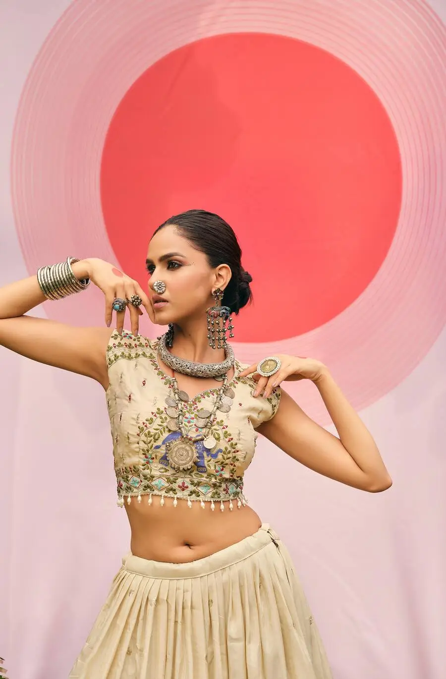 2RICH LOOK SHIMMER EMBROIDERY WORK LEHENGA CHOLI WITH DUPATTA WEDDING WEAR WHOLESALE PRICE ETHNIC GARMENT (22)