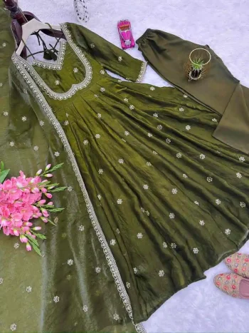 RICH LOOK EMBROIDERY CODING & SEQUENCE WORK GOWN BOTTOM WITH DUPATTA MEHNDI