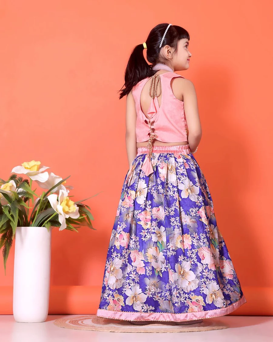 4FANCY BANGLORI DIGITAL FLOWER PRINT WITH LACE BORDER WORK KID'S LEHENGA CHOLI WITH DUPATTA FESTIVE WEAR WHOLESALE PRICE ETHNIC GARMENT (7)