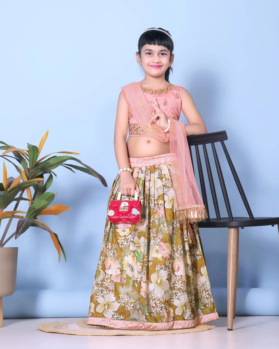 5FANCY BANGLORI DIGITAL FLOWER PRINT WITH LACE BORDER WORK KID'S LEHENGA CHOLI WITH DUPATTA FESTIVE WEAR WHOLESALE PRICE ETHNIC GARMENT (9)