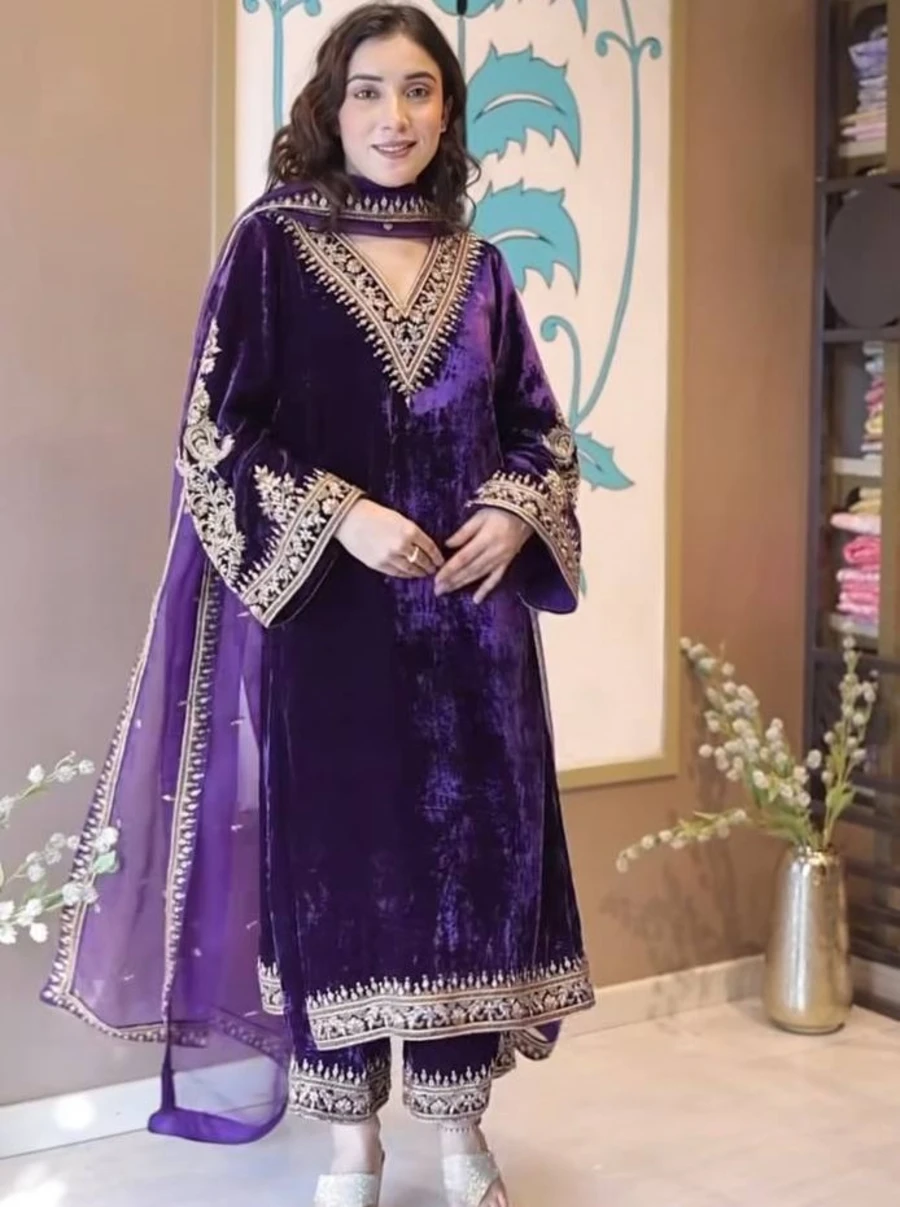 ATTRACTIVE VELVET EMBROIDERY WORK TOP BOTTOM WITH DUPATTA FESTIVE WEAR WHOLESALE PRICE ETHNIC GARMENT (3)