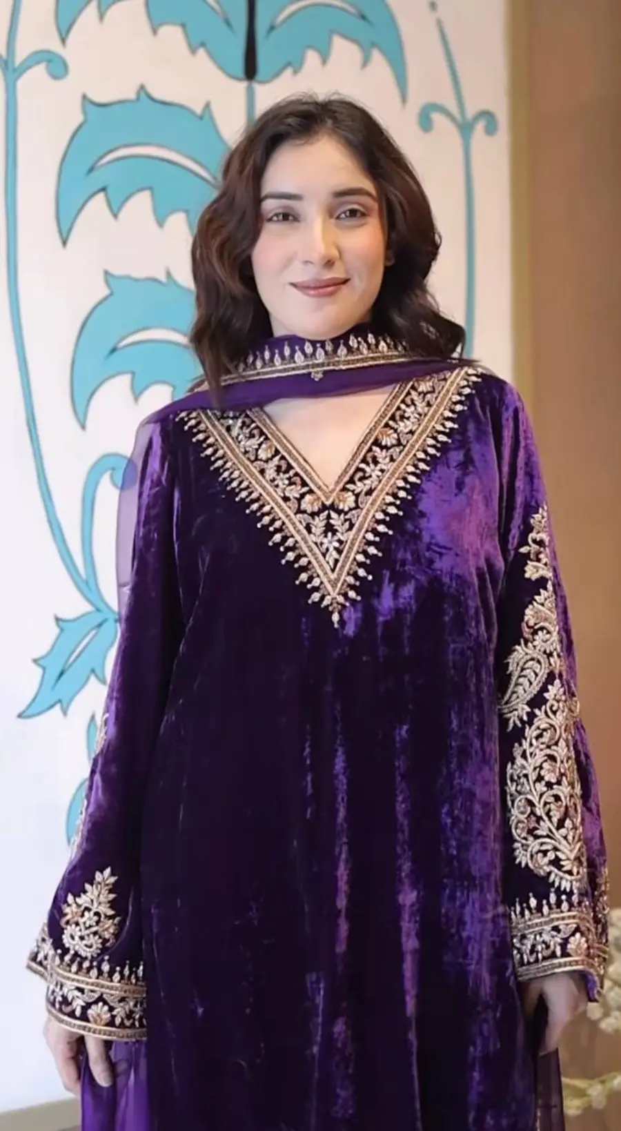 ATTRACTIVE VELVET EMBROIDERY WORK TOP BOTTOM WITH DUPATTA FESTIVE WEAR WHOLESALE PRICE ETHNIC GARMENT (7)