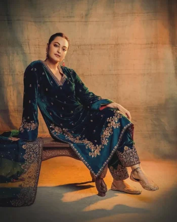 DESIGNER VELVET EMBROIDERY WORK TOP BOTTOM DUPATTA TEAL