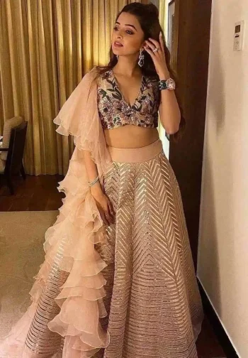 FANCY KASTURI SILK GEORGETTE ZARI SEQUENCE, WORK LEHENGA CHOLI WITH DUPATTA PEACH