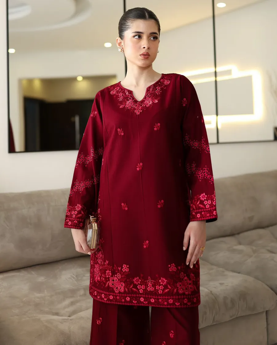 MODERN RAYON COTTON THREAD EMBROIDERY WORK KURTI PALAZZO SET OFFICE WEAR WHOLESALE PRICE ETHNIC GARMENT (2)