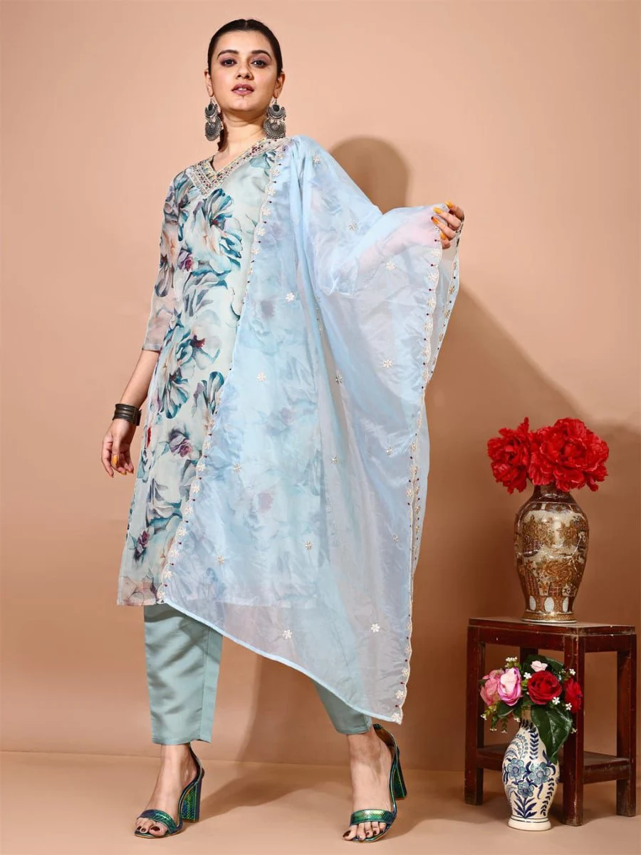 NEW ARRIVAL TAFFETA SILK EMBROIDERY JARI WORK TOP BOTTOM WITH DUPATTA FESTIVE WEAR WHOLESALE PRICE ETHNIC GARMENT (3)