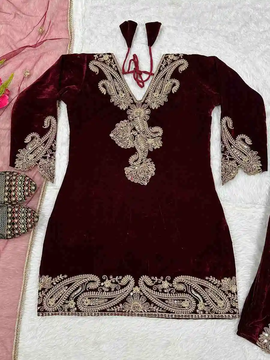 NEW ARRIVAL VELVET EMBROIDERY CODING SEQUENCE WORK TOP BOTTOM WITH DUPATTA FESTIVE WEAR WHOLESALE PRICE ETHNIC GARMENT (10)