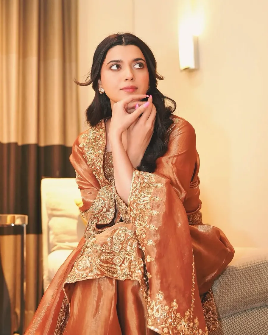 RICH LOOK FENDY SILK SEQUENCE & ZARI EMBROIDERY WORK TOP PALAZZO WITH DUPATTA FESTIVE WEAR WHOLESALE PRICE ETHNIC GARMENT (3)