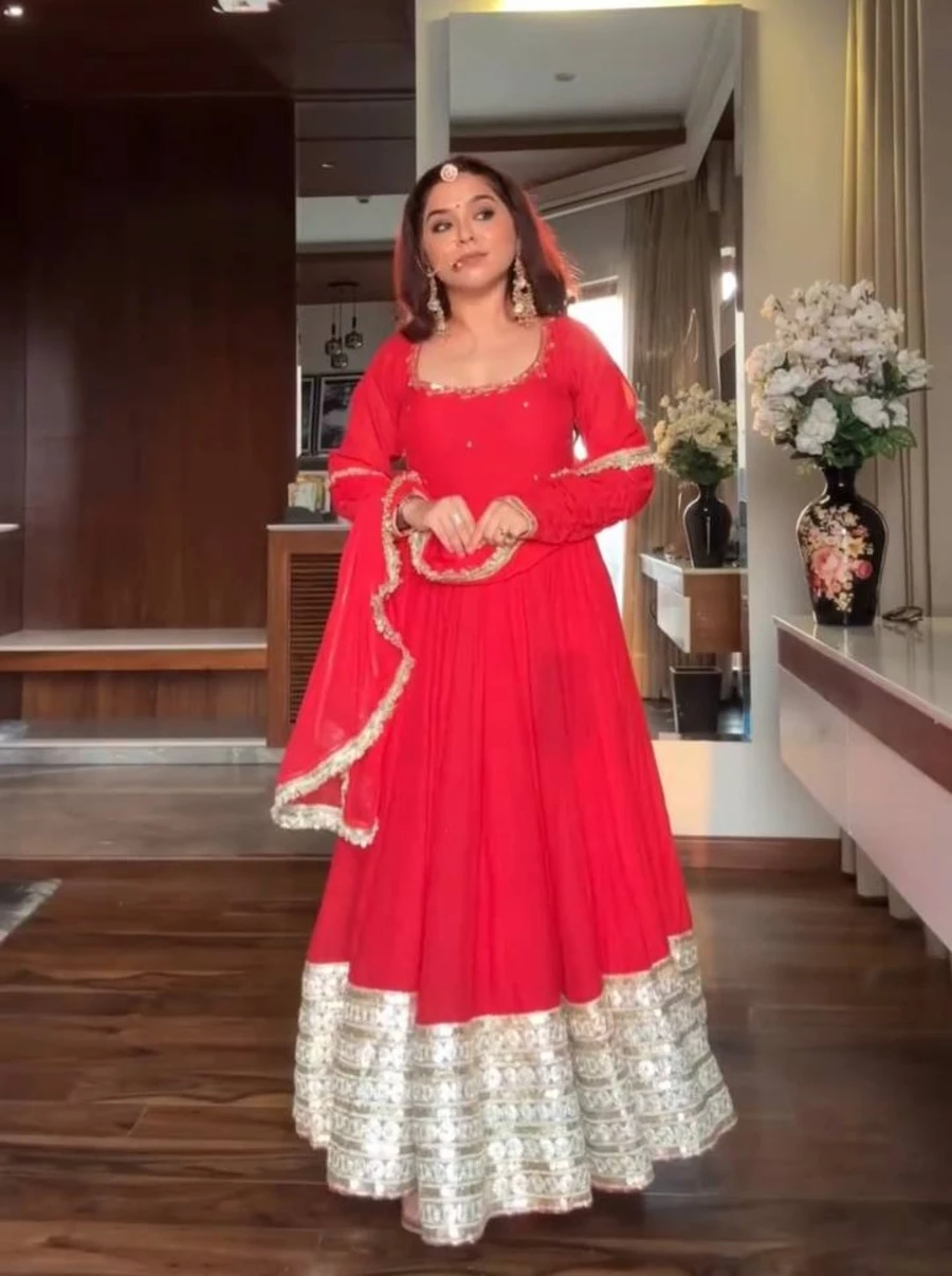 RICH LOOK GEORGETTE CODING DORI WITH SEQUNCE WORK GOWN BOTTOM WITH DUPATTA FESTIVE WEAR WHOLESALE PRICE ETHNIC GARMENT (4)