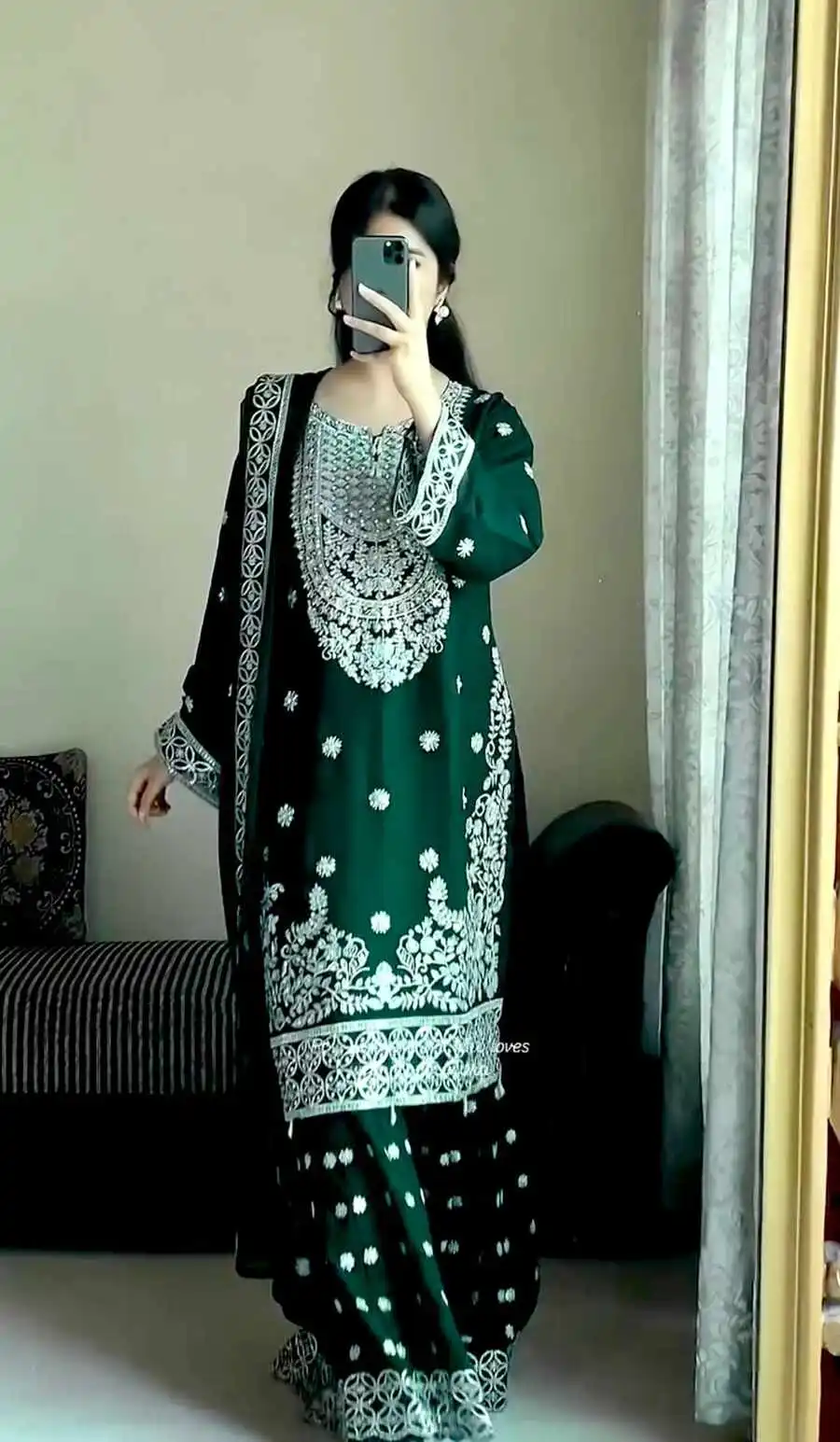 RICH LOOK GEORGETTE EMBROIDERY SEQUENCE WORK WITH READY MADE LACE BORDER WORK TOP SHARARA WITH DUPATTA FESTIVE WEAR WHOLESALE PRICE ETHNIC GARMENT (15)