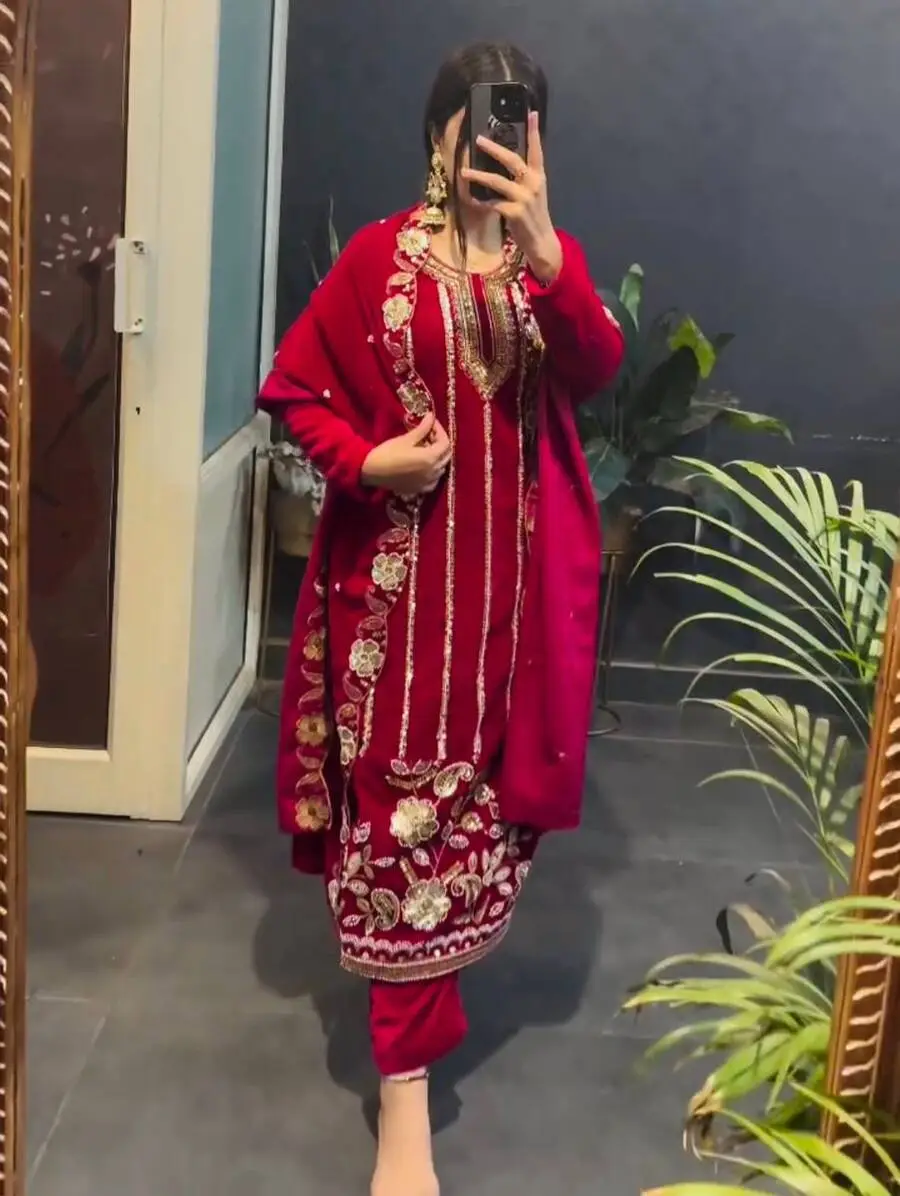 RICH LOOK VELVET EMBROIDERY WORK TOP BOTTOM WITH DUPATTA FESTIVE WEAR WHOLESALE PRICE ETHNIC GARMENT (5)