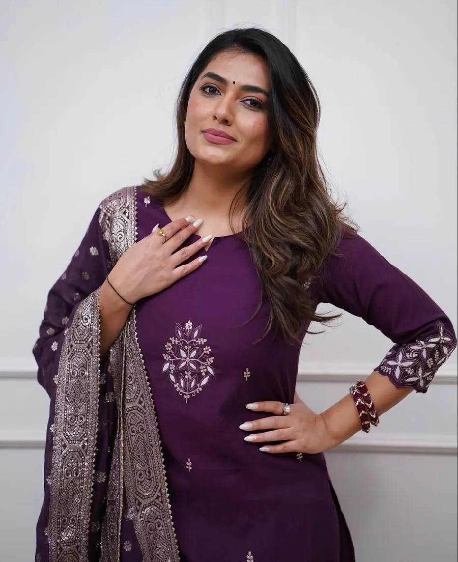 14NEW ARRIVAL PV CHANDERI EMBROIDERY WORK TOP BOTTOM WITH DUPATTA FESTIVE WEAR WHOLESALE PRICE ETHNIC GARMENT (11)