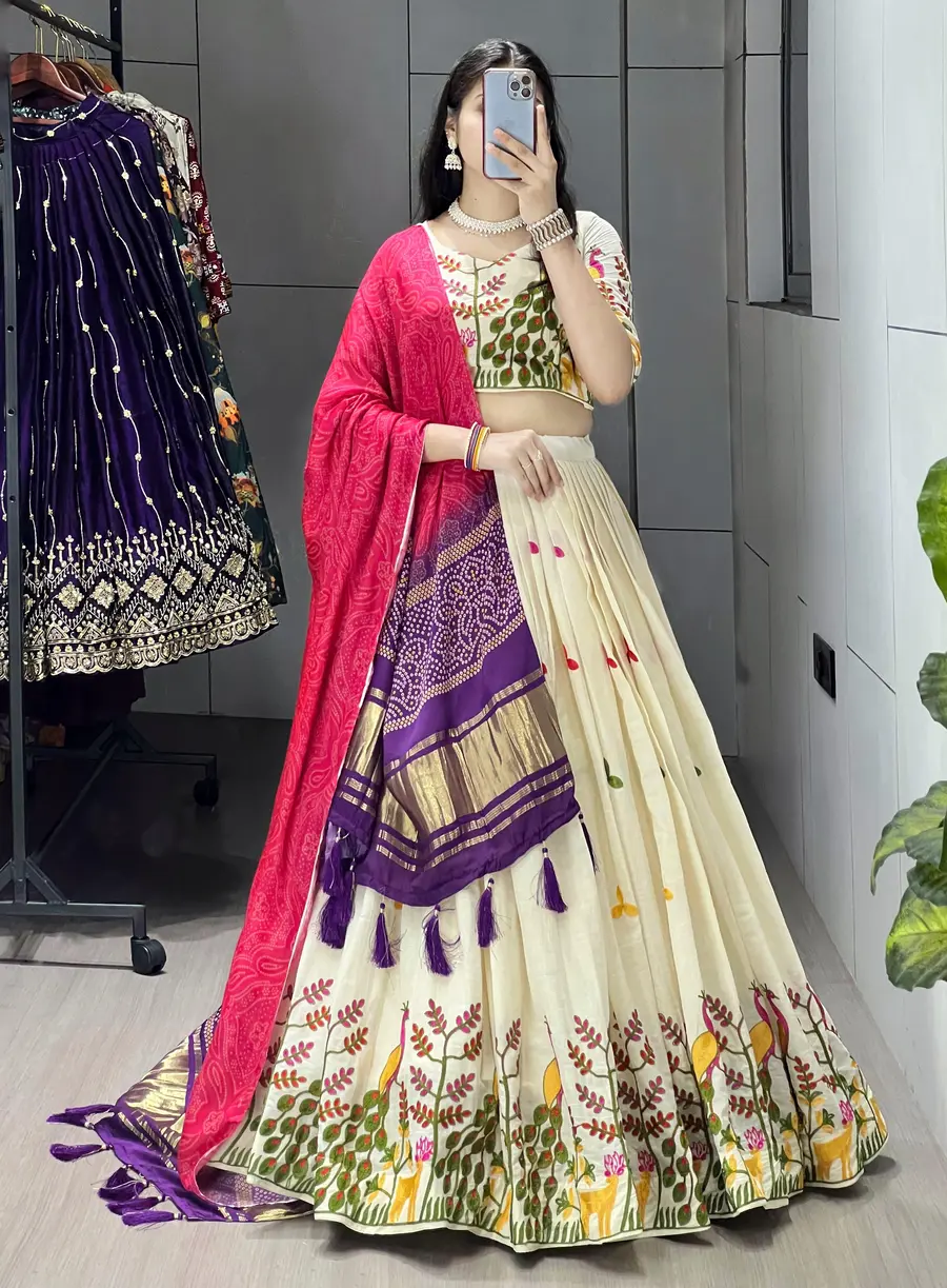 1DESIGNER COTTON EMBROIDERY WORK LEHENGA CHOLI WITH DUPATTA WEDDING WEAR WHOLESALE PRICE ETHNIC GARMENT (3)