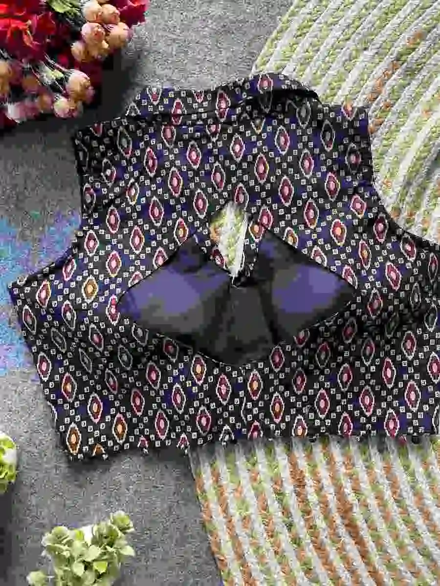 1FANCY PURE COTTON AJRAKH PRINT WORK STITCHED BLOUSE FESTIVE WEAR WHOLESALE PRICE ETHNIC GARMENT (4)