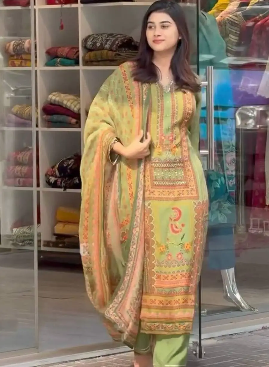 21FANCY GEORGETTE DIGITAL PRINT WITH VAL HAND WORK TOP BOTTOM WITH DUPATTA FESTIVE WEAR WHOLESALE PRICE ETHNIC GARMENT (4)