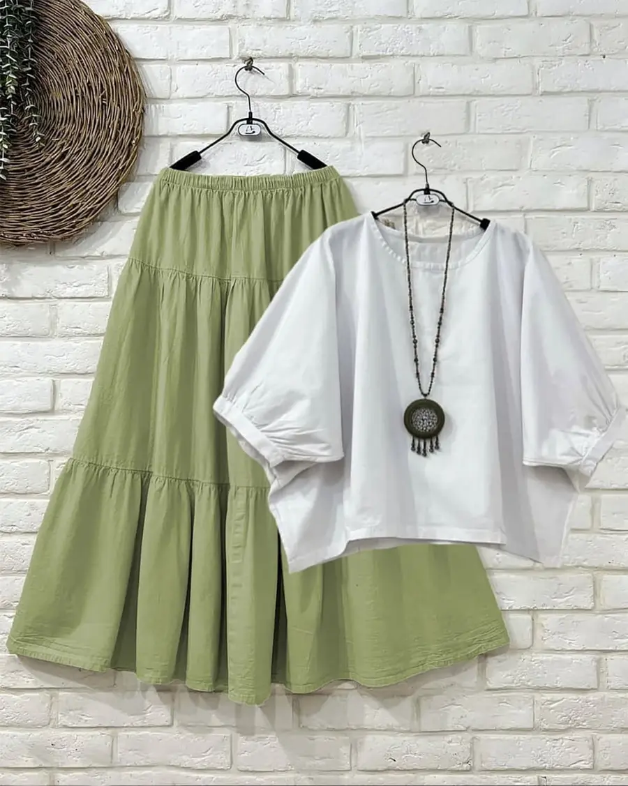 2NEW ARRIVAL RAYON PLAIN TOP WITH LAYER SKIRT DAILY WEAR WHOLESALE PRICE ETHNIC GARMENT (14)