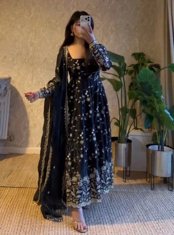 RICH LOOK FENDY SILK EMBROIDERY THREAD & SEQUENCE WORK GOWN BOTTOM WITH DUPATTA BLACK