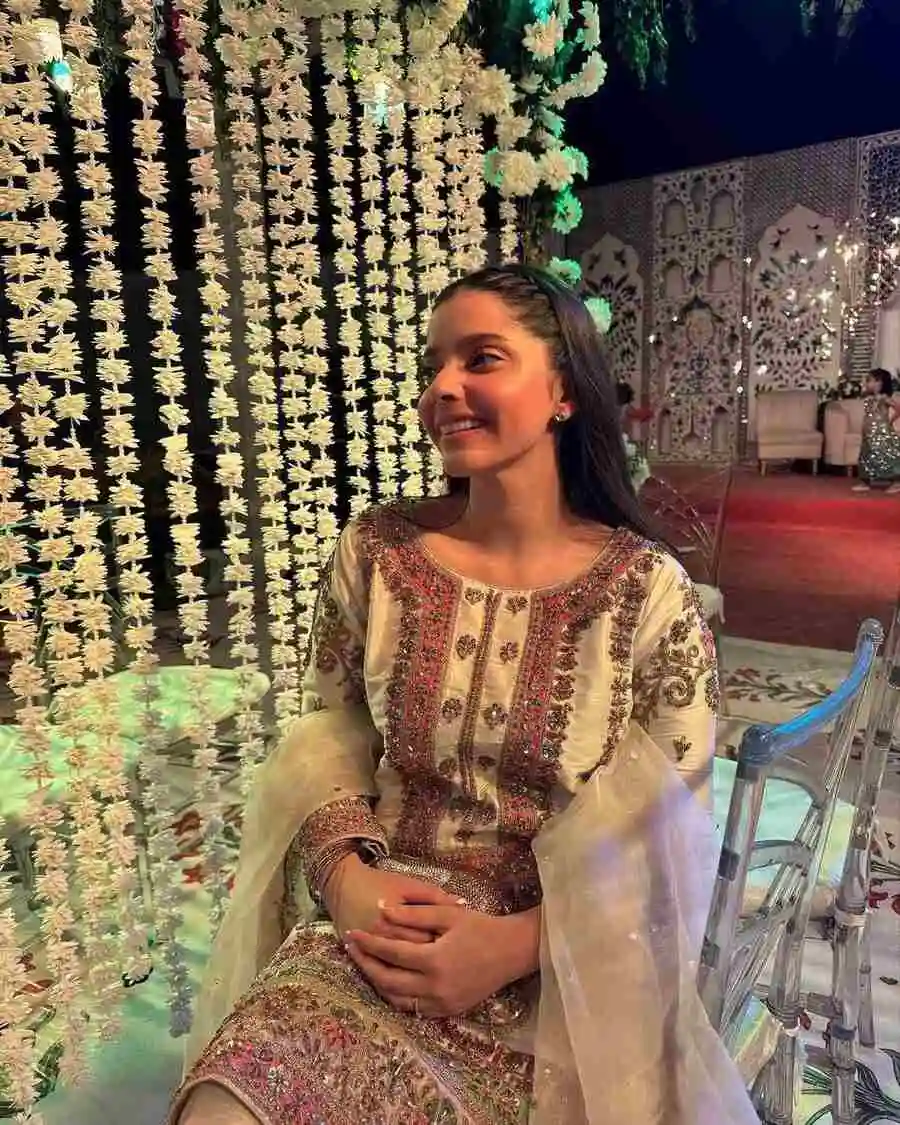 DESIGNER CHINON SILK SEQUENCE EMBROIDERY WORK TOP PALAZZO WITH DUPATTA FESTIVE WEAR WHOLESALE PRICE ETHNIC GARMENT (2)