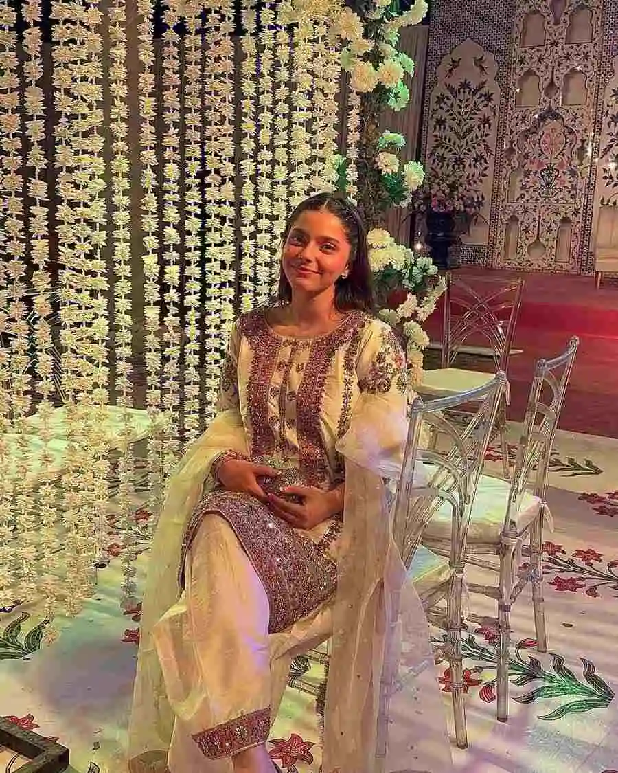 DESIGNER CHINON SILK SEQUENCE EMBROIDERY WORK TOP PALAZZO WITH DUPATTA FESTIVE WEAR WHOLESALE PRICE ETHNIC GARMENT (6)